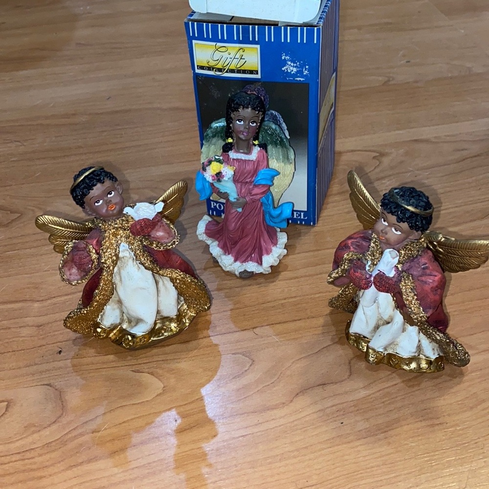 Miniature Angel figurines